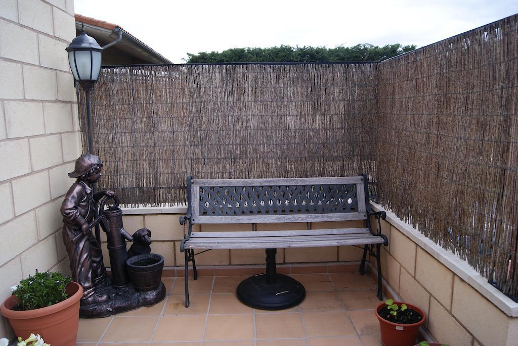 Hostal Penacardena Ихеа Экстерьер фото