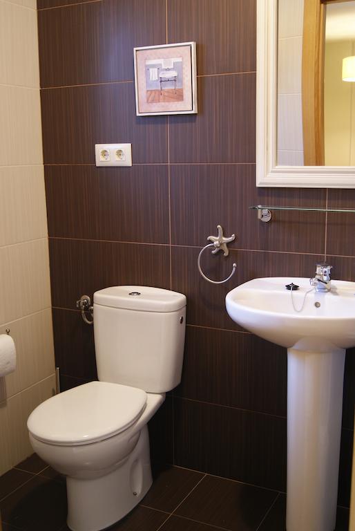 Hostal Penacardena Ихеа Экстерьер фото